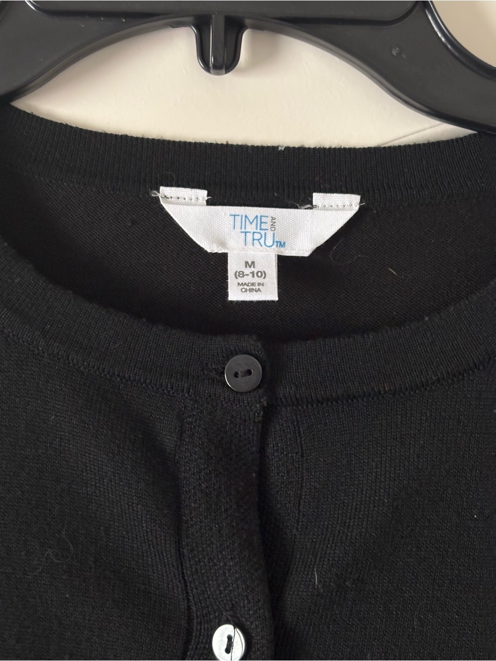 Classic Black Crewneck Cardigan Sweater 18 X 23 - Picture 2 of 3